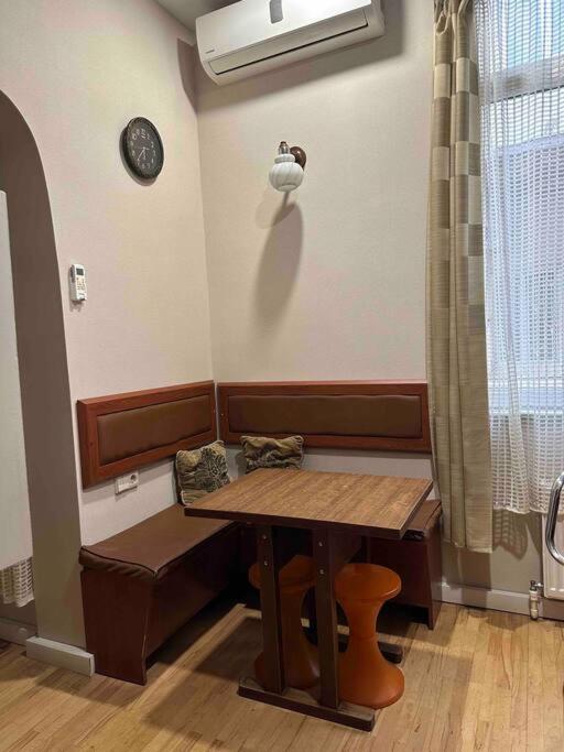 Уютная Квартирка В Центре Тбилиси! Tbilisi Esterno foto